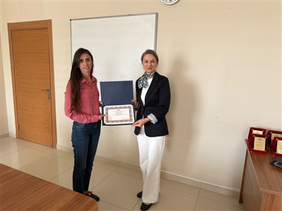 Kimya Bölümü Öğretim Üyelerinin Akademik Başarıları Ödüllendirildi